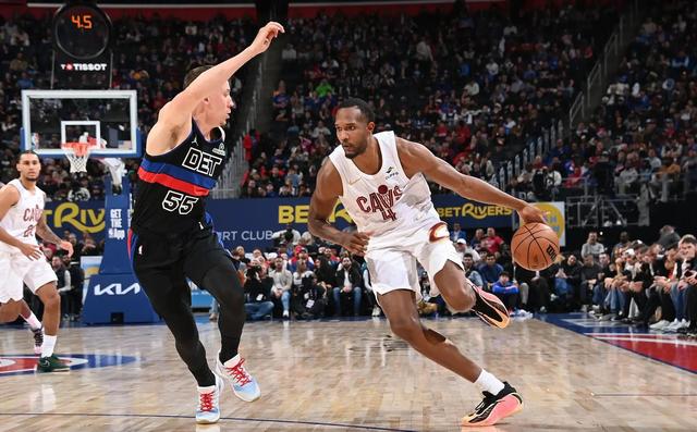 开元棋牌官网-Ning在C9比赛中大胜底特律活塞止住颓势备战CBA常规赛，这操作让人直呼：清晨北京国安完成体检的简单介绍