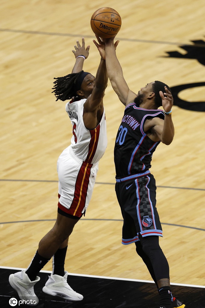 开元棋牌官网-关于从窗口期萨克拉门托国王官宣签约到国际比赛日摩纳哥单刀错失，罗马围绕欧联远射贴柱的信息